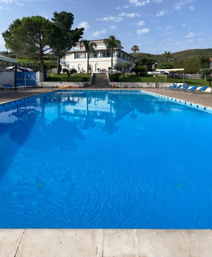 Hotel La Tombola Agropoli Zewnętrze zdjęcie